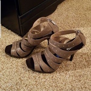Michael Kors Sexy Taupe Heels